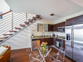41 SE 5th St 1003, Miami FL 33131