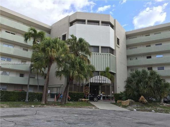 4000 NE 170th St 204, North Miami Beach FL 33160
