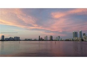4000 NE 170th St 204, North Miami Beach FL 33160
