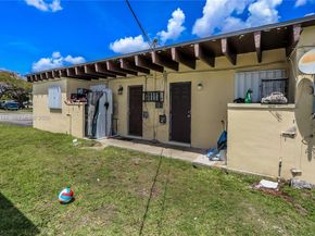 720 SW 6th St, Homestead FL 33030