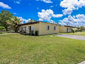 720 SW 6th St, Homestead FL 33030