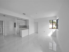 450 Beacom Blvd, Miami FL 33135