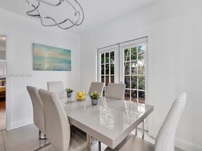 5800 NE 18th Ave, Fort Lauderdale FL 33334
