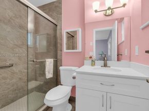 5300 Washington St J218, Hollywood FL 33021