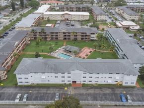5300 Washington St J218, Hollywood FL 33021