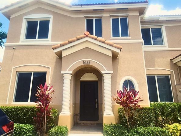 1033 SE 23rd Ter, Homestead FL 33035