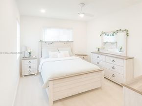 1033 SE 23rd Ter, Homestead FL 33035