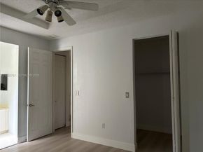 2281 NE 42nd Ave, Homestead FL 33033