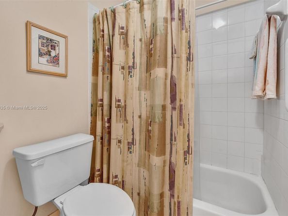 6402 SW 113th Ave, Miami FL 33173