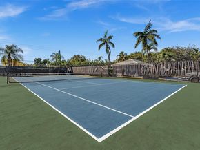 6402 SW 113th Ave, Miami FL 33173