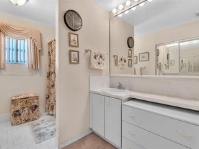 6402 SW 113th Ave, Miami FL 33173