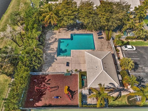 6402 SW 113th Ave, Miami FL 33173