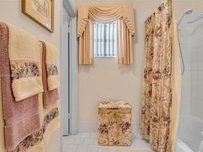 6402 SW 113th Ave, Miami FL 33173