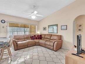 6402 SW 113th Ave, Miami FL 33173