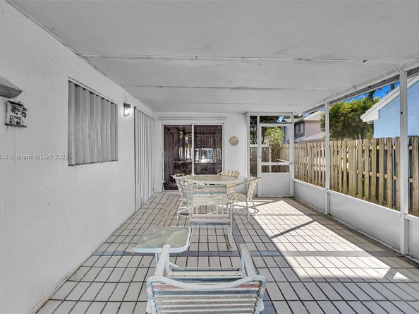 6402 SW 113th Ave, Miami FL 33173