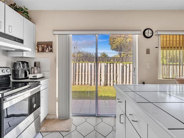 6402 SW 113th Ave, Miami FL 33173