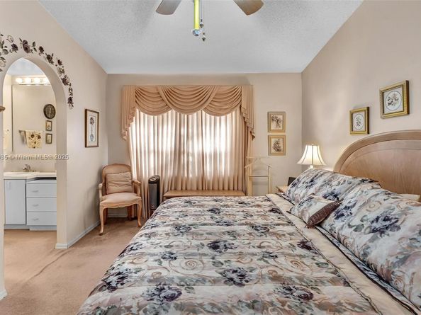 6402 SW 113th Ave, Miami FL 33173