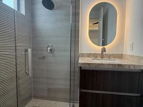 45 NW 158th St, Miami FL 33169