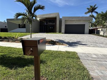 45 NW 158th St
