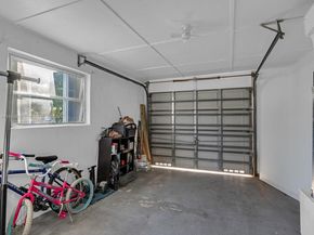 6561 NW 28th St, Sunrise FL 33313