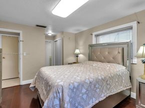 6561 NW 28th St, Sunrise FL 33313