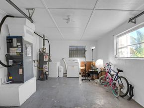 6561 NW 28th St, Sunrise FL 33313