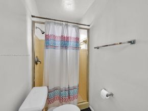 6561 NW 28th St, Sunrise FL 33313