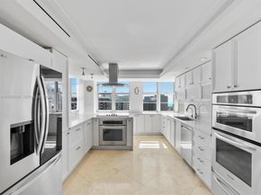 5660 Collins Ave 18A, Miami Beach FL 33140