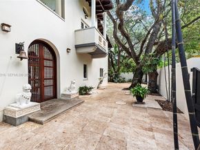 4191 Lybyer Ave, Miami FL 33133