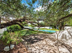 4191 Lybyer Ave, Miami FL 33133