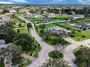 15846 SW 49th St, Southwest Ranches FL 33331