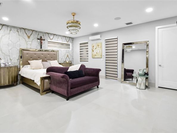 15846 SW 49th St, Southwest Ranches FL 33331