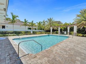 250 NW 33rd Ln, Pompano Beach FL 33069