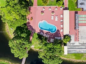 2901 NW 46th Ave 408, Lauderdale Lakes FL 33313