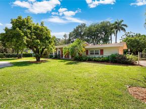 9830 SW 69th Ave, Pinecrest FL 33156