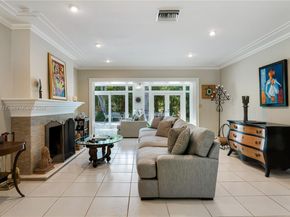 9830 SW 69th Ave, Pinecrest FL 33156