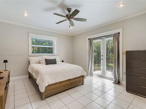 9830 SW 69th Ave, Pinecrest FL 33156