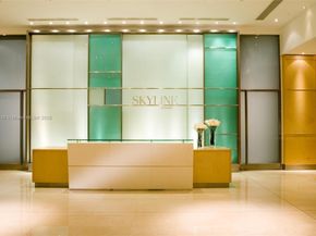 2101 Brickell Ave 1812, Miami FL 33129