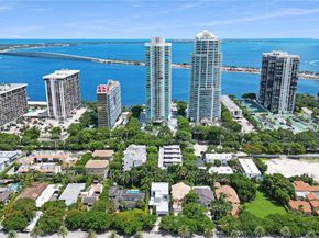 2101 Brickell Ave 1812, Miami FL 33129