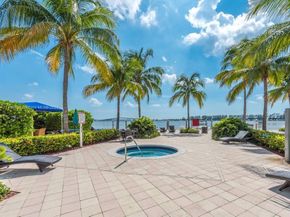 2101 Brickell Ave 1812, Miami FL 33129