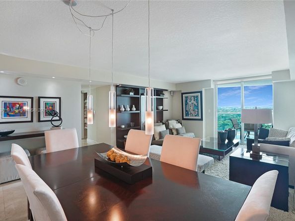 2101 Brickell Ave 1812, Miami FL 33129