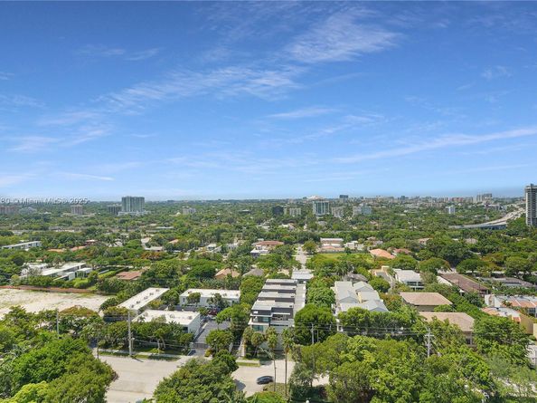 2101 Brickell Ave 1812, Miami FL 33129