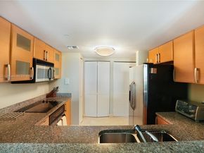 2101 Brickell Ave 1812, Miami FL 33129