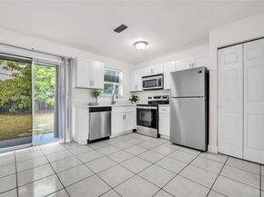 451 SW 28th Ave, Fort Lauderdale FL 33312