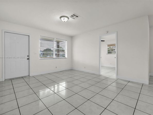 451 SW 28th Ave, Fort Lauderdale FL 33312