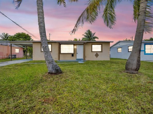451 SW 28th Ave, Fort Lauderdale FL 33312