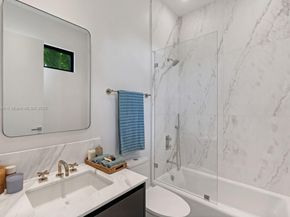 4010 Park Ave, Miami FL 33133