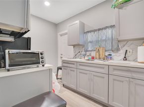 35 NW 57th St, Miami FL 33127