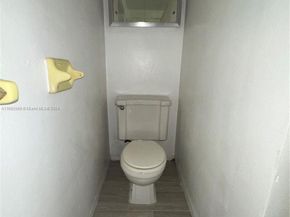 497 NW 47th Ct, Oakland Park FL 33309