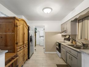 497 NW 47th Ct, Oakland Park FL 33309